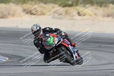 media/Nov-16-2025-Race Pace (Sun) [[8c5fa54630]]/Non Verified Riders (1st 20 Minutes)/2-Turn 10 (1010am)/